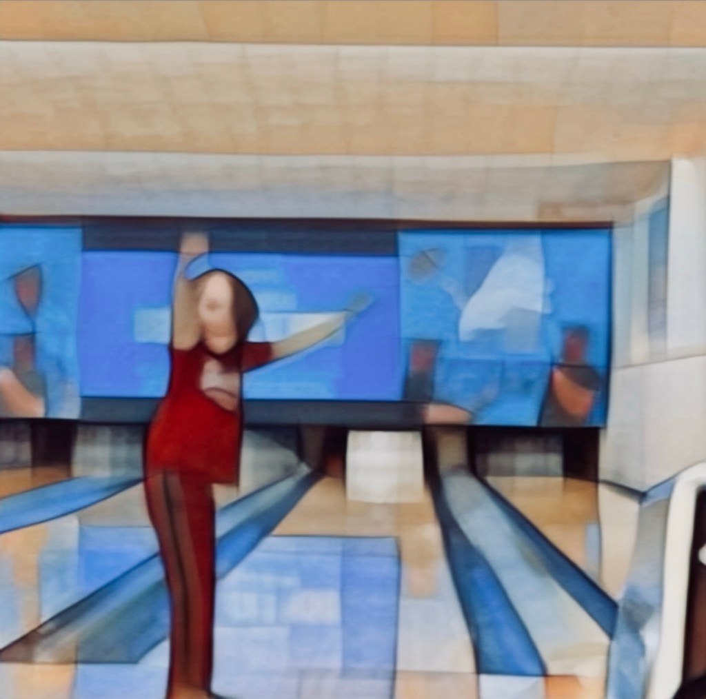 348 – Bowling&nbsp;fun